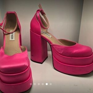 Steve Madden Hot Pink Platform Ankle-Strap Block Heels -US6